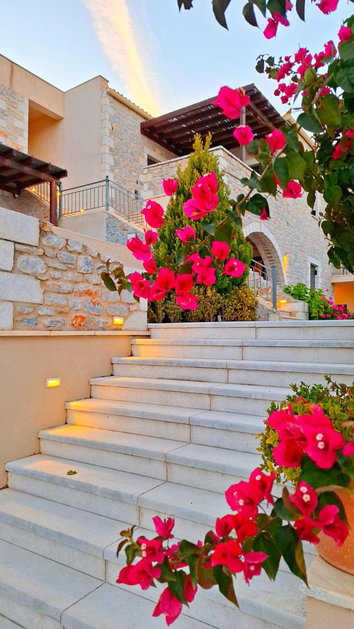 Margo Beach Hotel Gythio Exterior foto